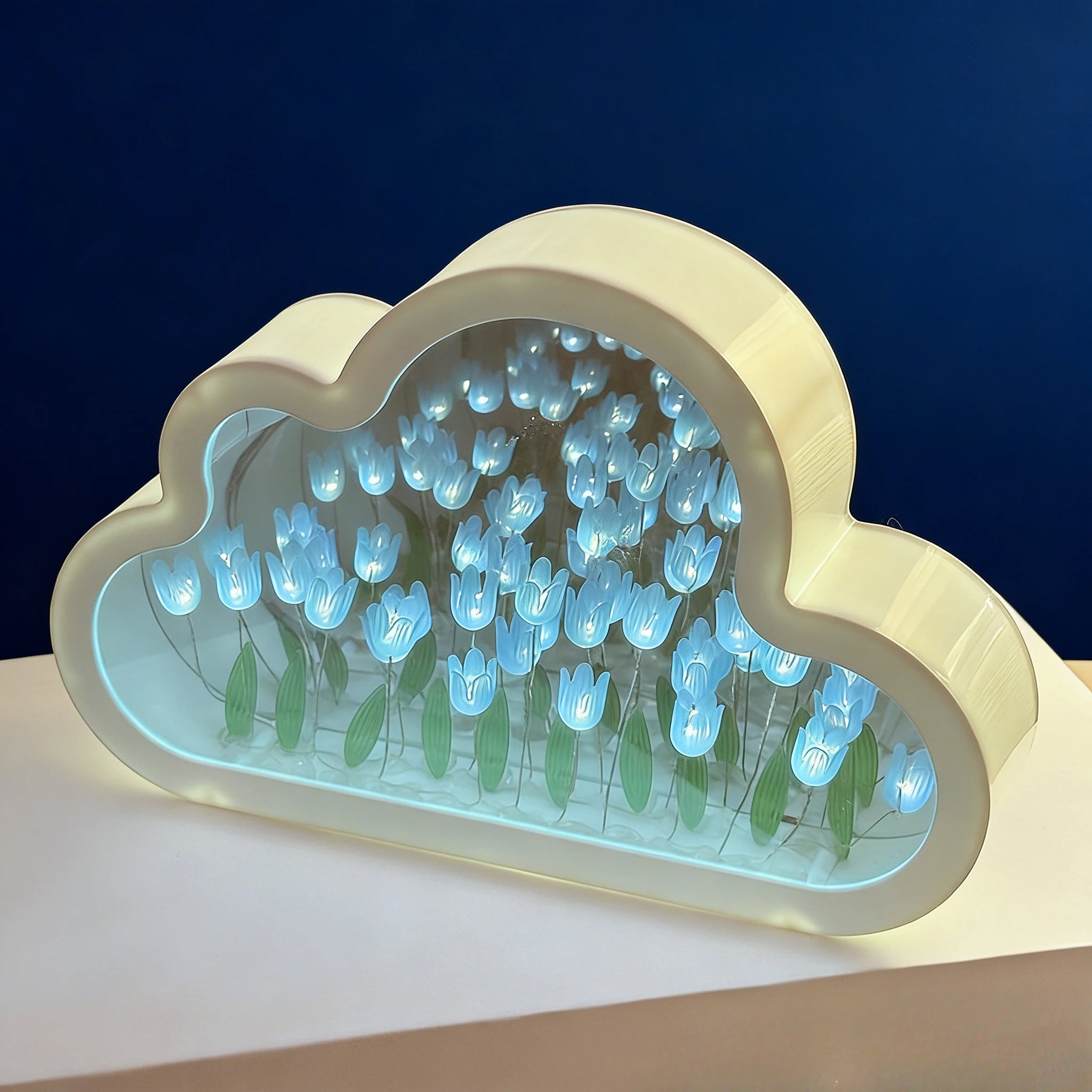 Lampka nocna w kształcie chmurki